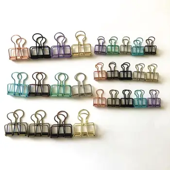 metal binder paper clips