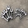 Buried scraper conveyor chain
