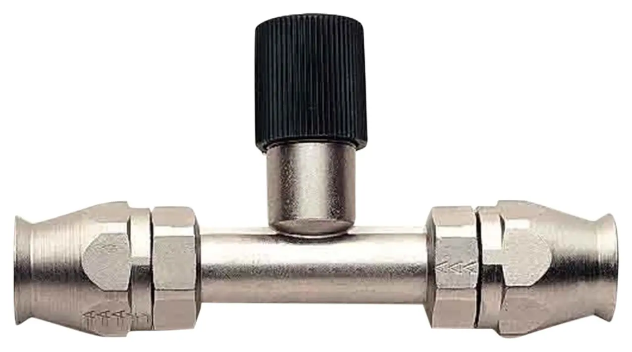 Aeroquip FCE1914 Nickel-Plated Steel Air Conditioning Fitting