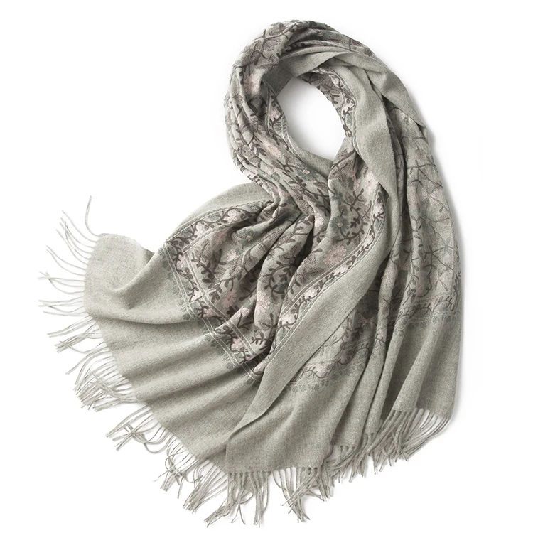 New Arrival Lady Paisley Embroidered Indian Pure Wool Shawls with Tassels