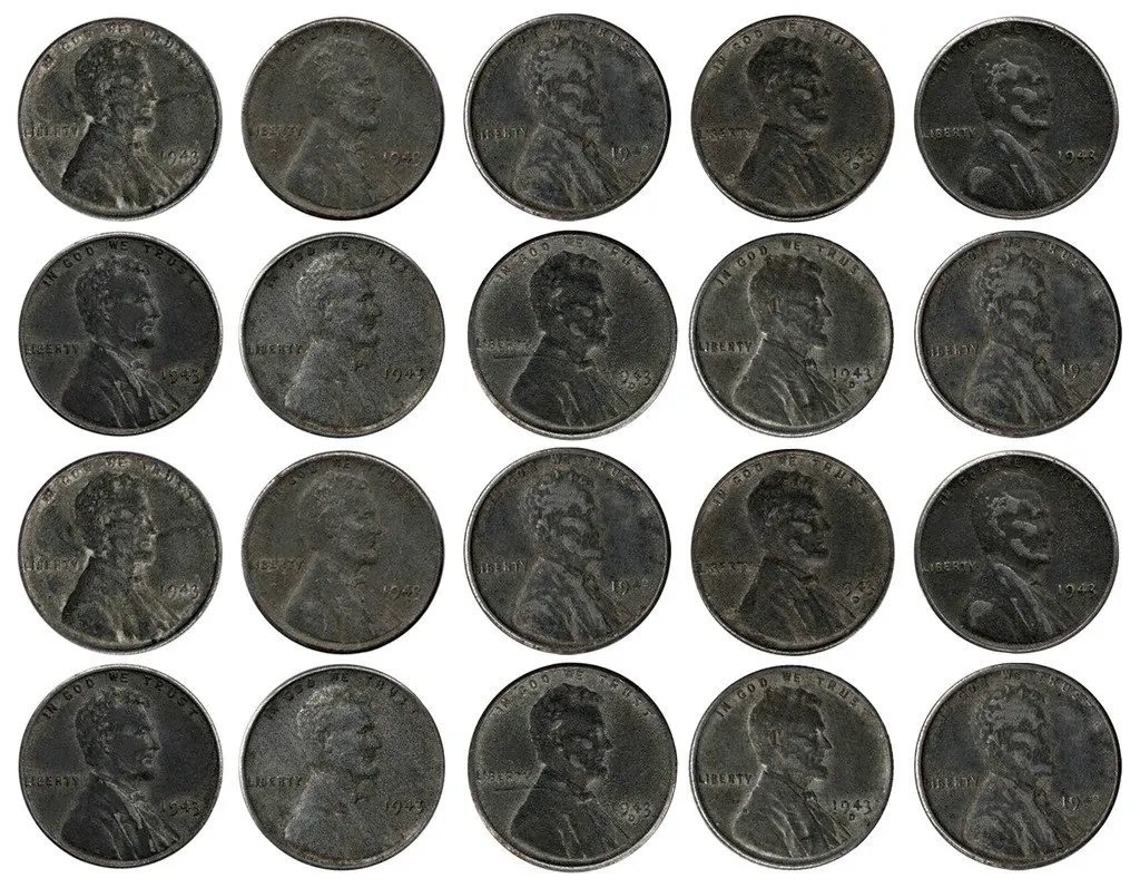 Монеты из стали. Старые монеты до войны. Несколько старинных монет японская фреска. Несколько старинных монет японский рисунок.