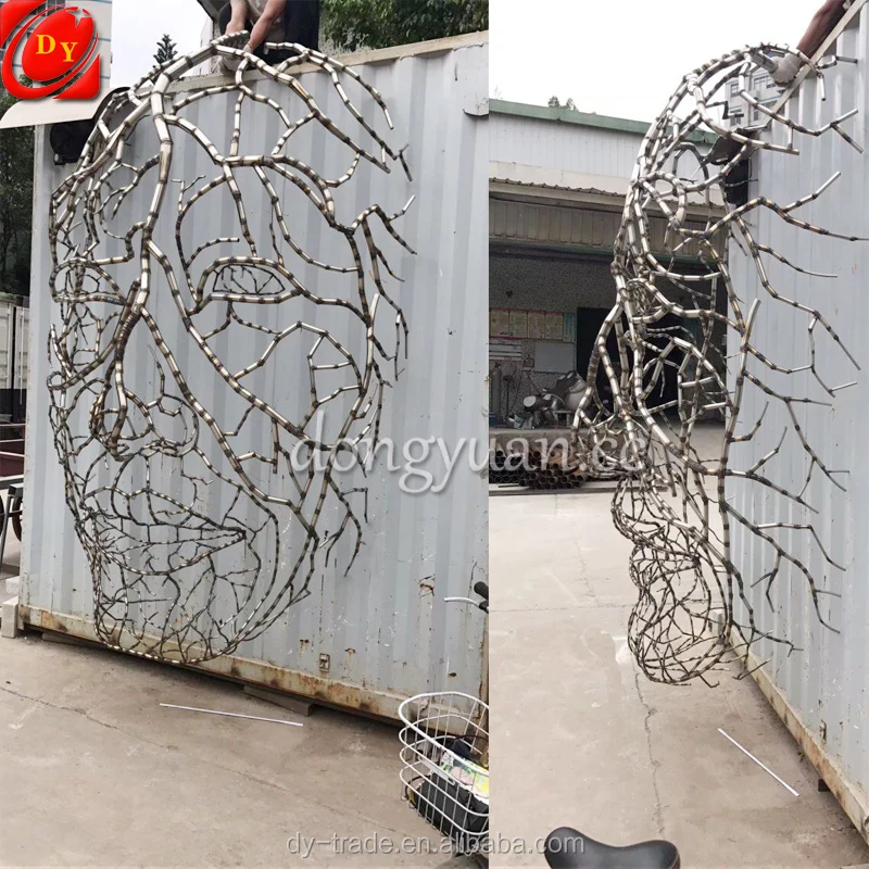 Large Abstract Garden Metal Tree Sculpture, Face Mask Sculpture for Sale