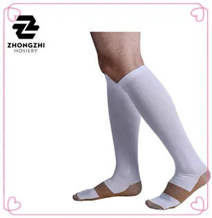 Grip Sock And  Anti Slip Non Skid Yoga Socks for Adults Men Women