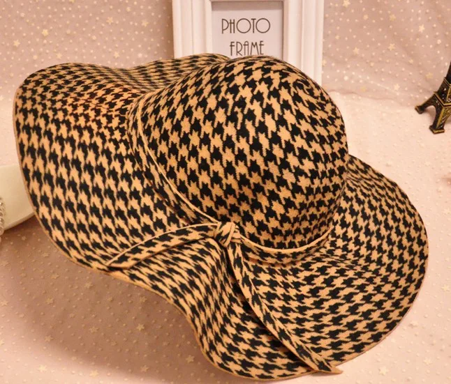 leopard print floppy hat