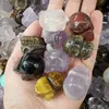 High quality beautiful charming small natural stone gem a variety of colors mini crystal skull sold to friends