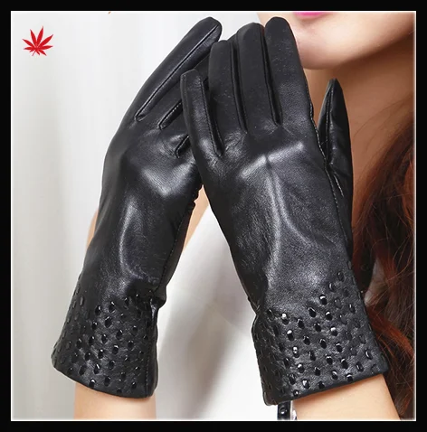 2016 New style women sheepskin leather and touch screen glove with wear pimp