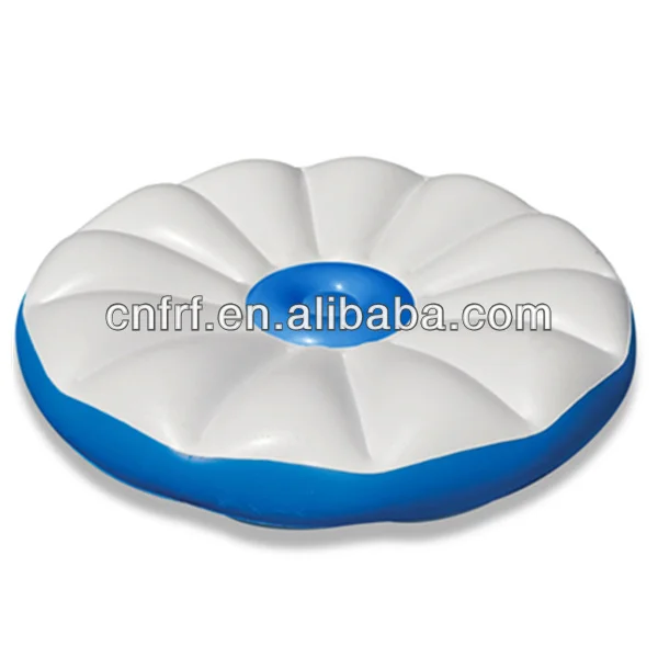 bird nest shape island lounge.jpg