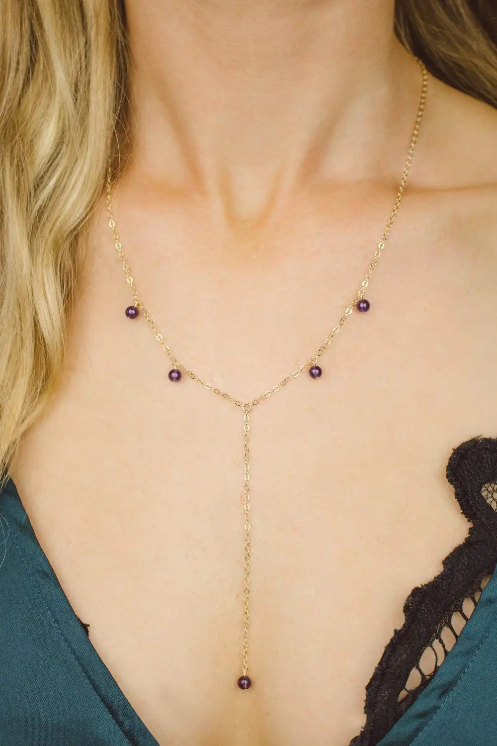 ALARRI 0.55 Carat 14K Solid White Gold Reason For Silence Amethyst Necklace with 18 Inch Chain Length