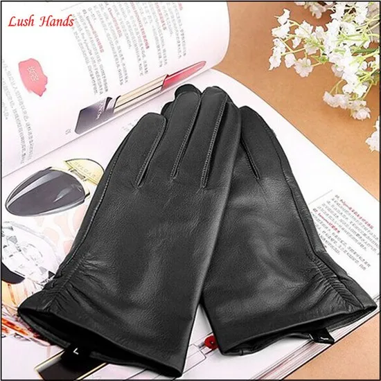 lady's finger and thumb touch-screen smart fitness leather gloves for wholesale