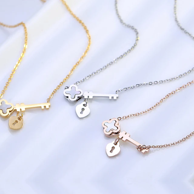 hearts clover necklace