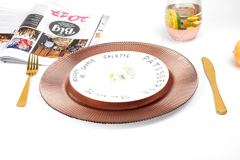 Tableware Market in Guangzhou Rose Gold Plated Glass Charger Plates Wedding