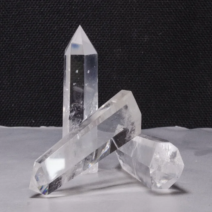 clear-crystal-point11