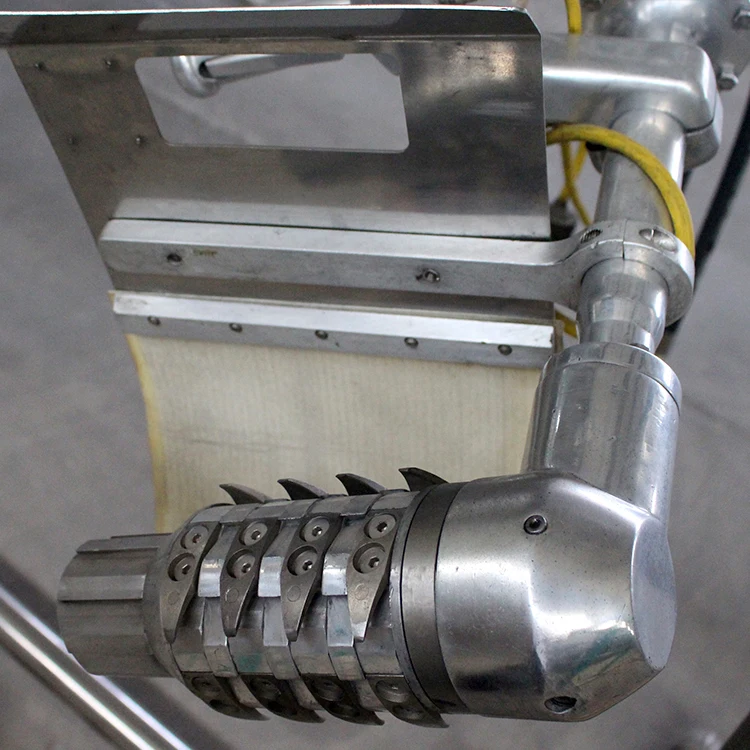 The Jarvis Model Llp1 Hydraulic Powered Hog Leaf Lard Puller For