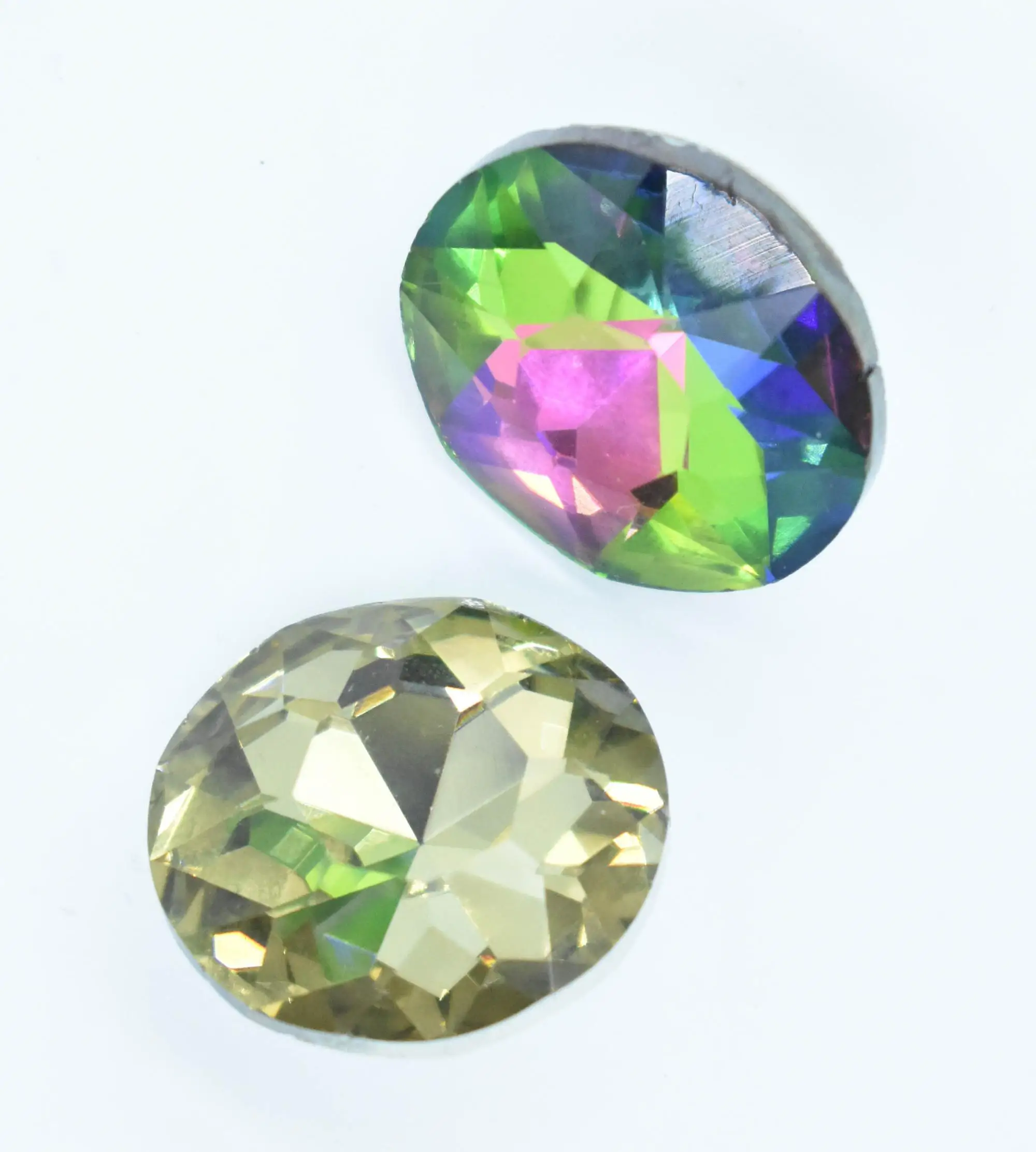 China Manufacturer 1 Inch Upholstery Tufting Crystal Buttons With Metal