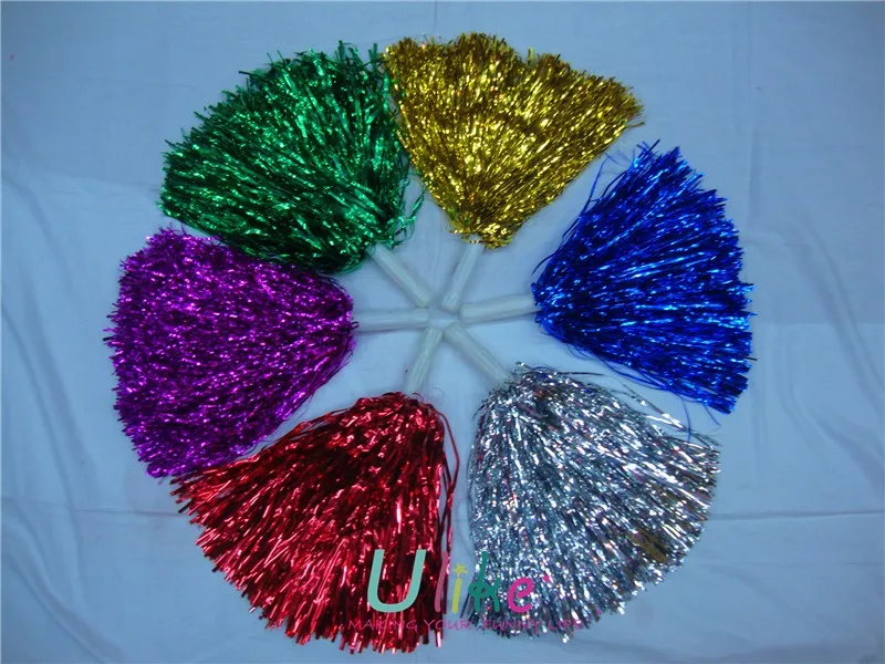 как сделать помпоны из дождика своими руками. помпон из дождика своими руками. султанчики из дождика серебряные. помпоны для черлидинга из мишуры. блестящие султанчики.