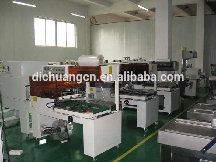 Shrink packing for carton box bottles automatic shrink wrapping machine