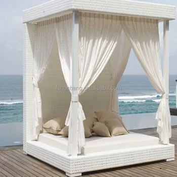 Luxury White Wicker Gazebo Canopy Outdoor Patio Furniture Bed Set Buy Daybed Kolam Teras Tempat Tidur Set Anyaman Tempat Tidur Product On Alibaba Com