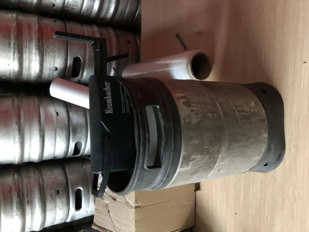 Used 10l Kegs With Co2 Tank Inside Buy Used Beer Kegs Product on