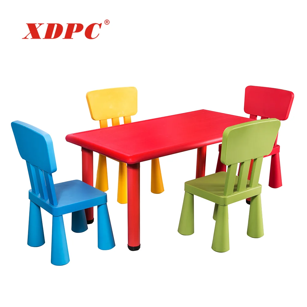 childrens plastic table and chairs