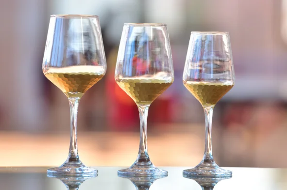 Restaurant Thick Stem Red Wine Glass Cup