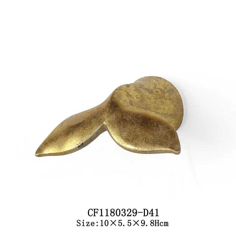 Hooks Decorative Gold Leaf Decorations Resin Whale Tail Sculpture Wall Decor details