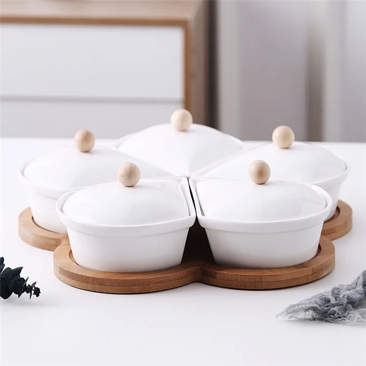 Tableware compartment cheap ceramic candy cookie lazy susan plate with lid 