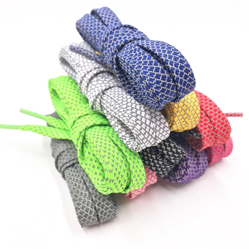 Free sample colored fashion style flat reflective shoelaces