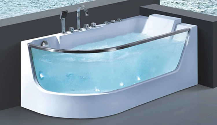 clear bath tub