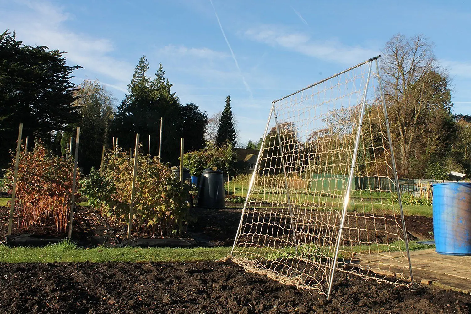 Strong Jute Net For Supporting Climbing Plants & Vegetables Buy Jute