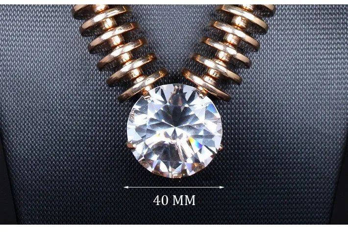 Fashion New Design Yiwu Metal Chain Big Faux Diamond Bib Necklace