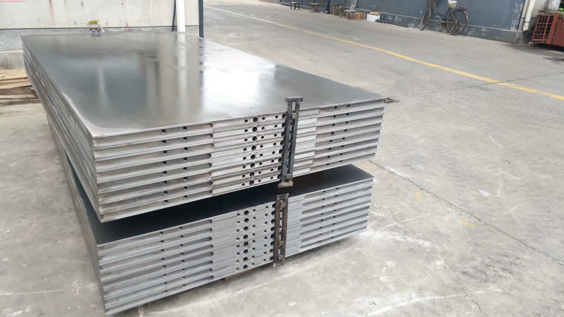 用于胶合板/mdf 热压机的热压压板