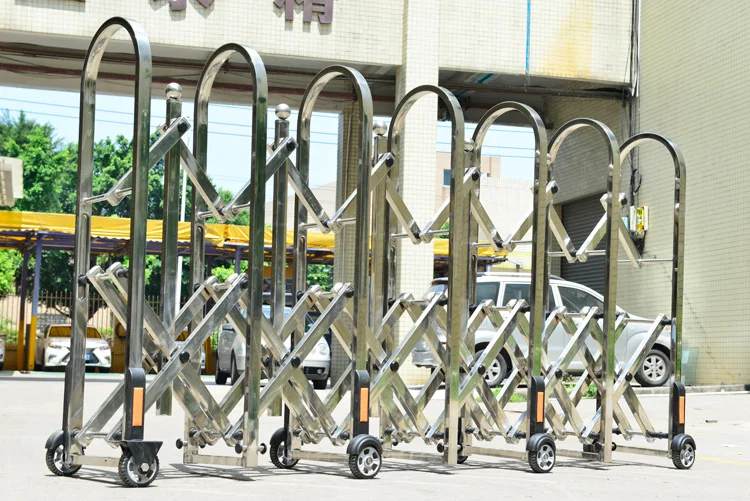 stainless steel expandable barricade