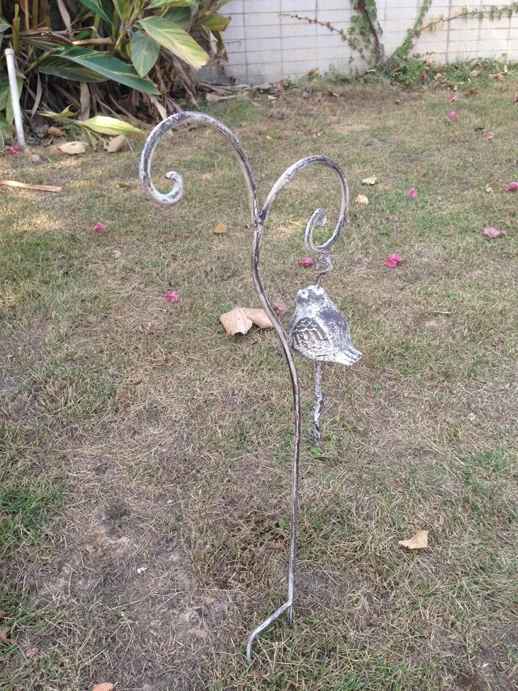 iron garden bird bell stake