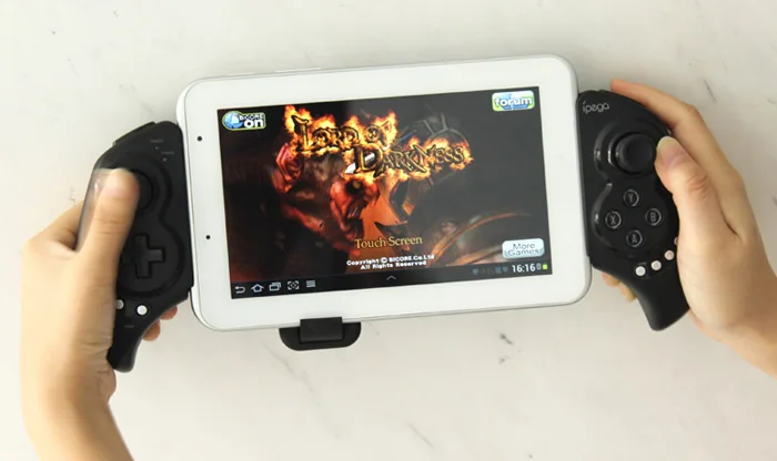 9023 Bluetooth Game Controller.jpg