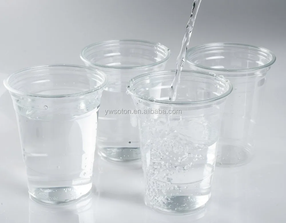 clear cups with lids