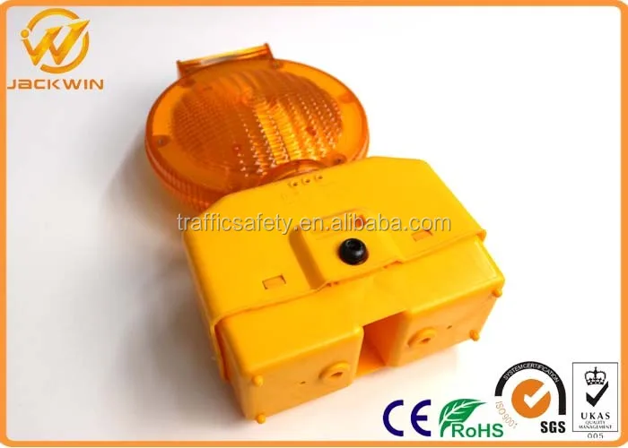 High Intensity Yellow Photocell Blinking Led Solar Powered Traffic