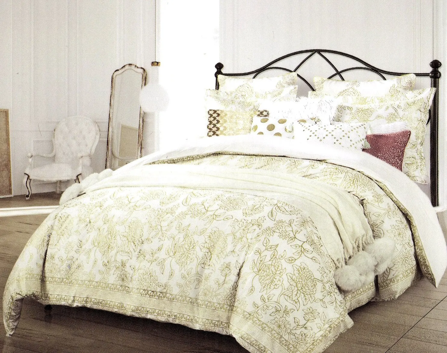 Buy Tahari Gold And White Bohemian Tapestry Bedding Crisp Cotton