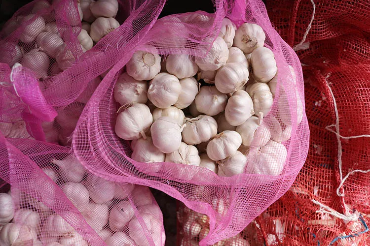 Свежий чеснок и имбирь, импортер свежего чеснока, обычный белый чистый белый чеснок, цена в Китае