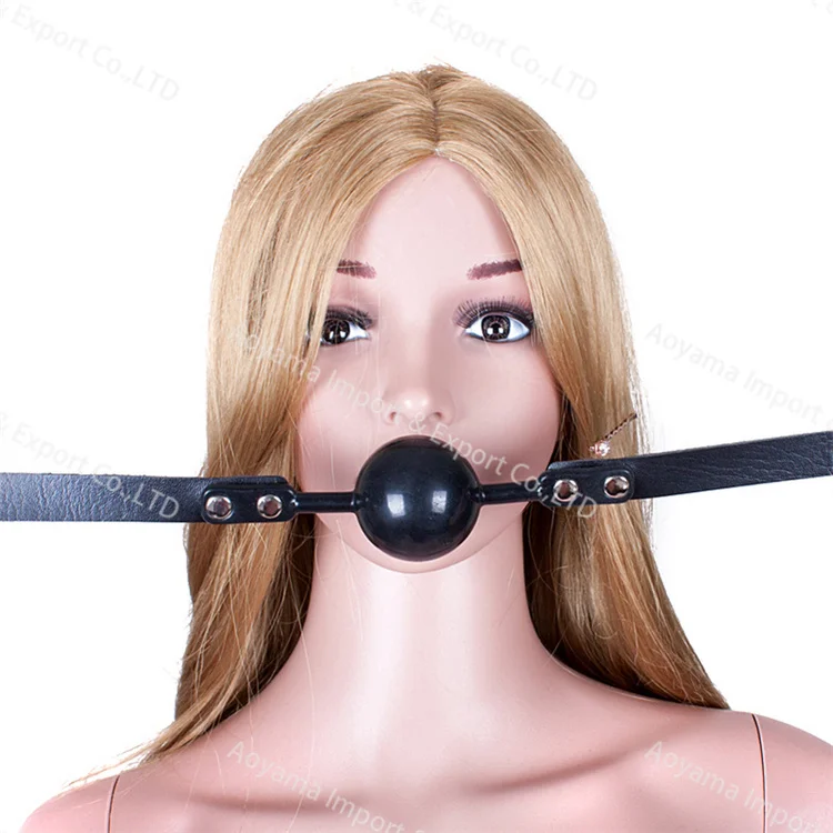 gag toy keeps your mouth open