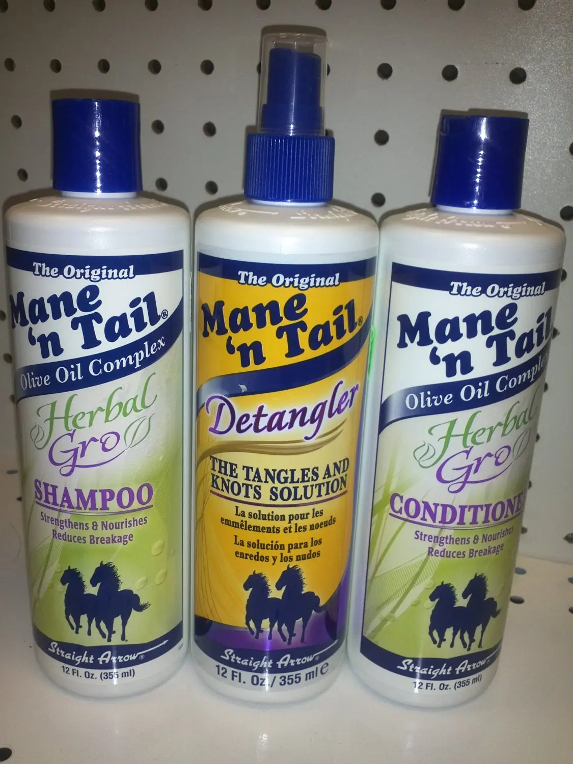 Mane N' Tail Herbal Gro Shampoo 12oz and herbal gro Conditioner 12oz + Mane N' Tail Detangler 12oz. Plus 1 Free of Apple EYE Pencil Color: radiant blue