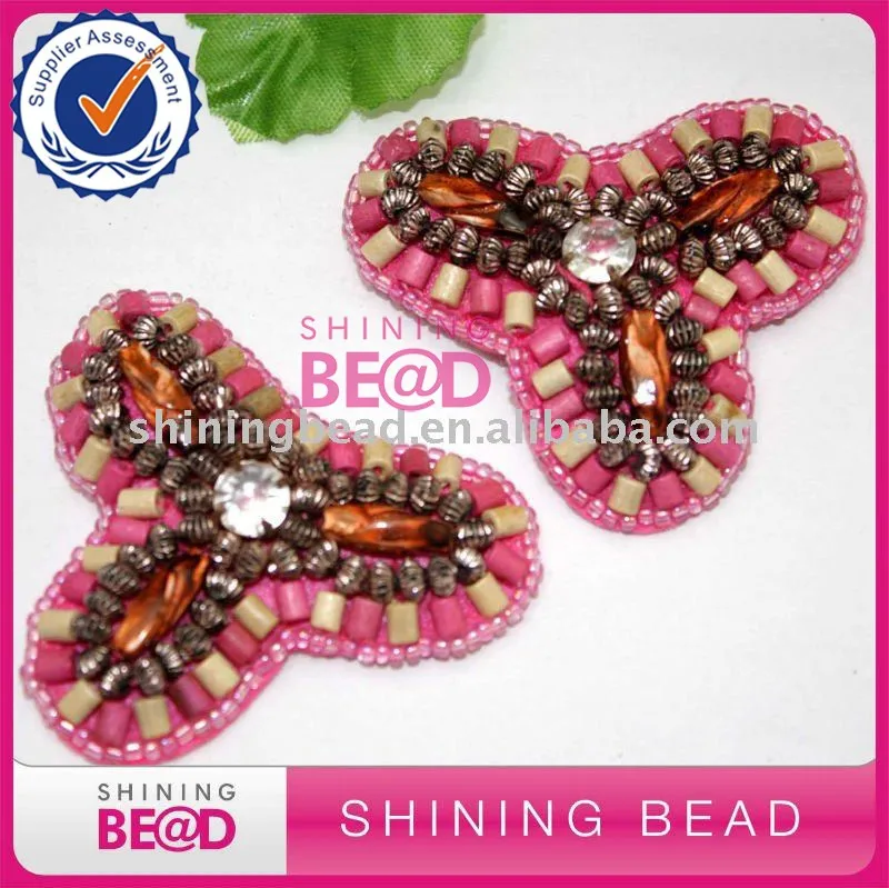 Colorful-bead-chain-shoe-clip.jpg
