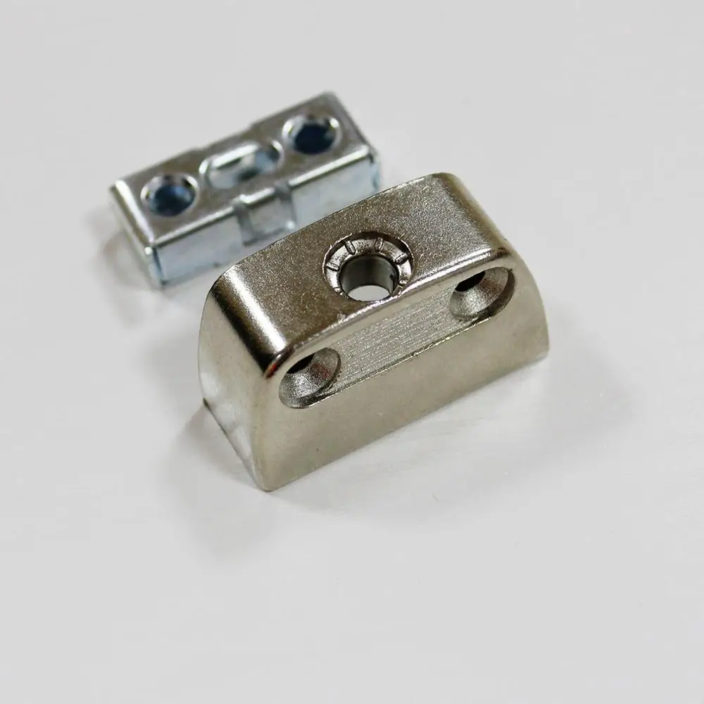 New Style Furniture Hardware Manufacture Wood Metal Corner Connector