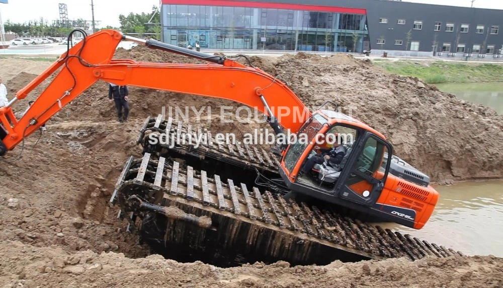 Amphibious excavator po<em></em>ntoon undercarriage with spud