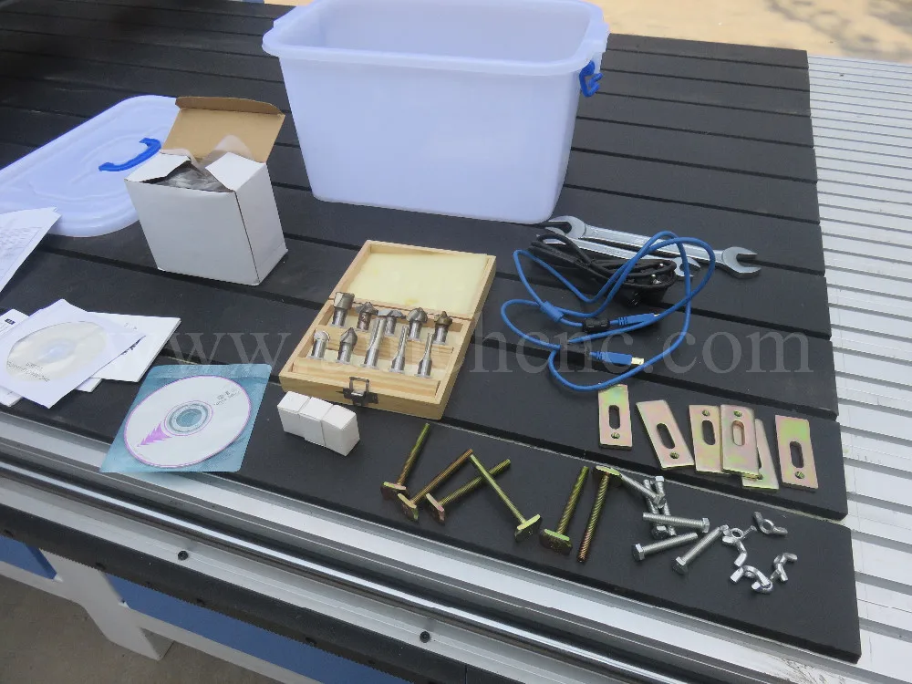 Factory price 4x8 ft 3D cnc wood carving machine 1325/cnc router metal cutting router