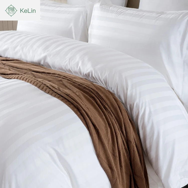 Hot Sale 3cm White Stripe Full Size Dubai Hotel Duvet Cover Bedding Set