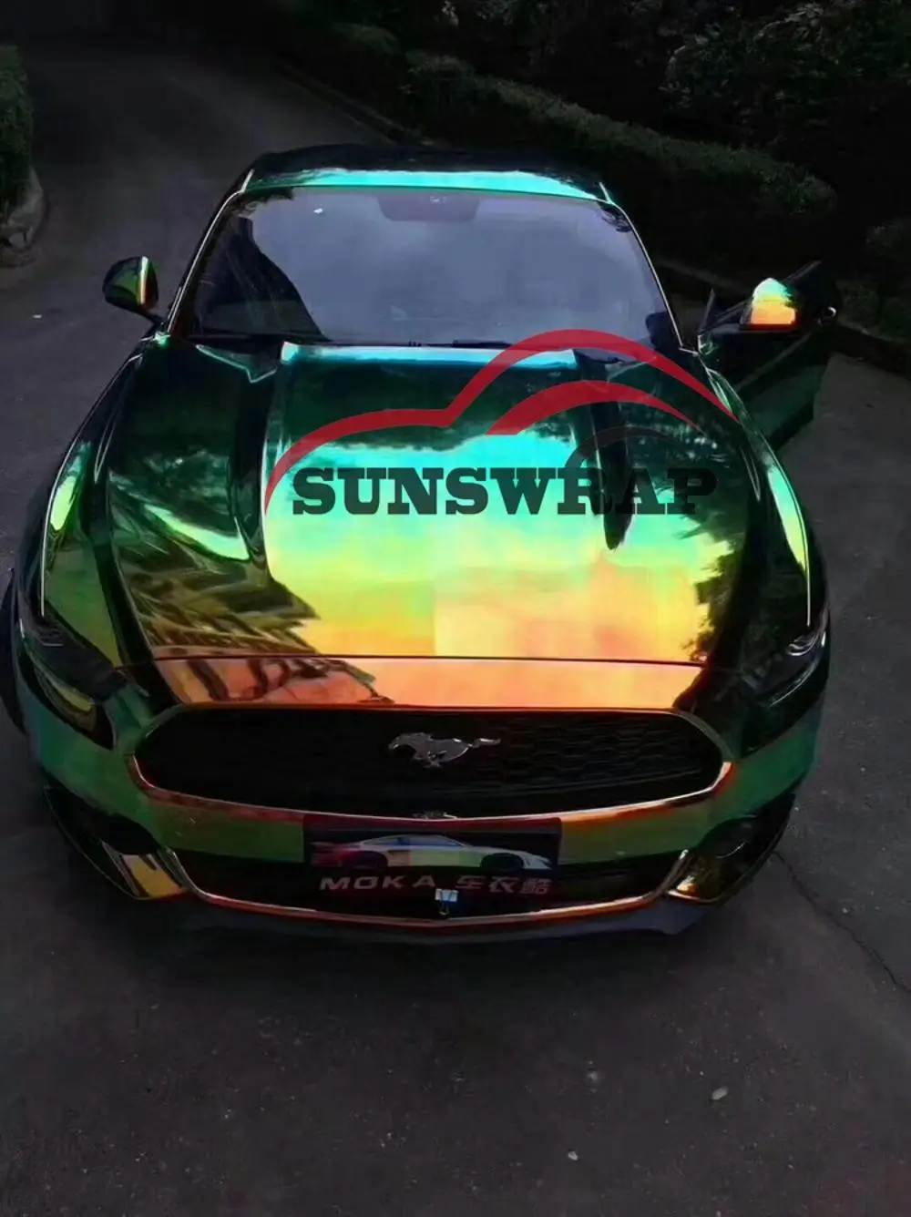 Green / Gold Neo Mirror Chrome Vinyl Wrap Holographic Rainbow Laser