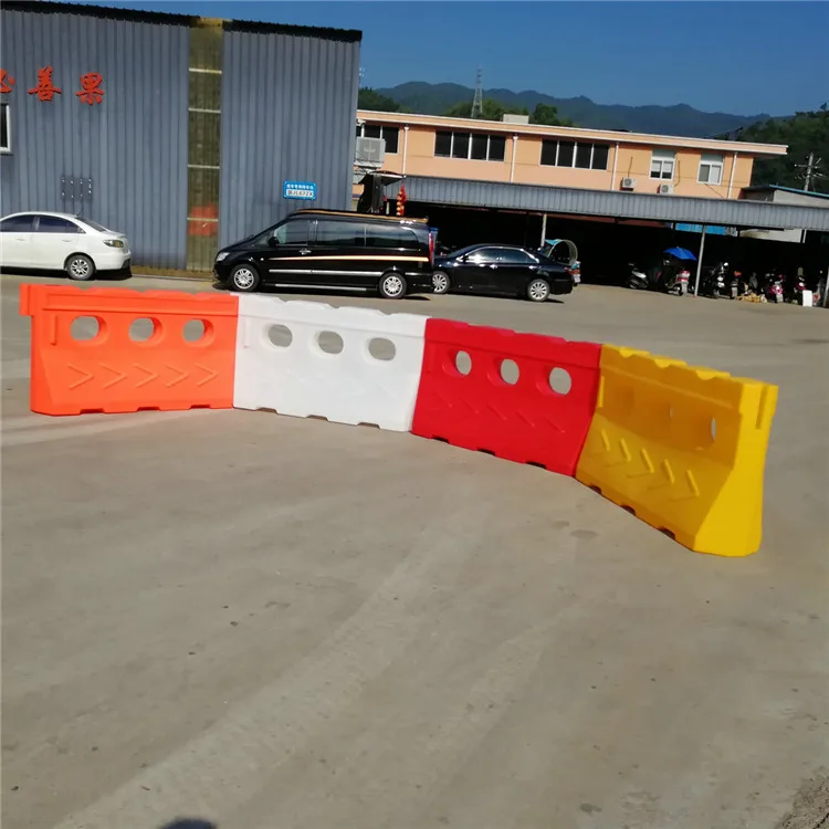 Yellow Plastic Road Traffic Safety Barrier Water Filled Barrier, View
