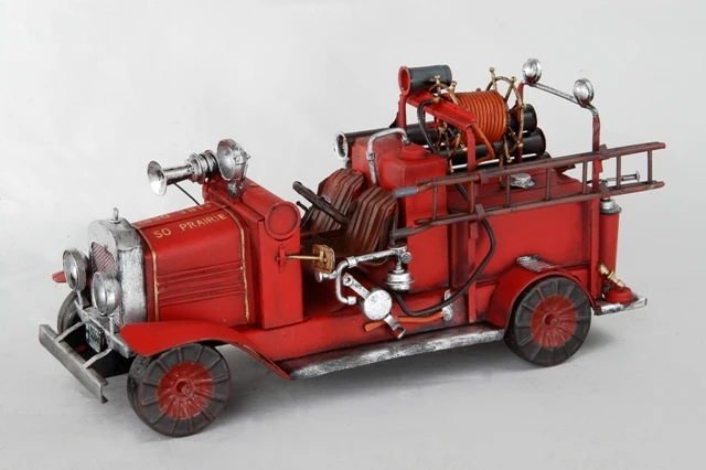 Antique Style Metal Model Fire engine Model