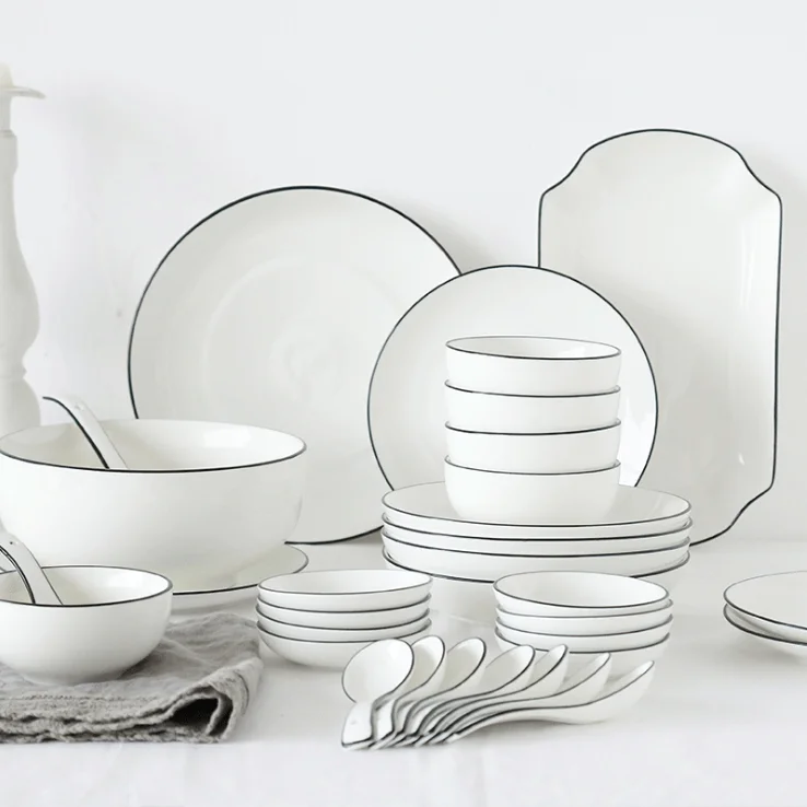 Top Grade Chinese Style Elegant Ceramic Dinner Table Set