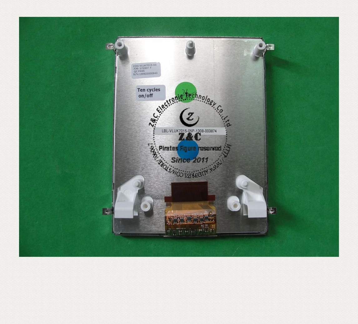 COG-VLUK7015-03 (2).JPG